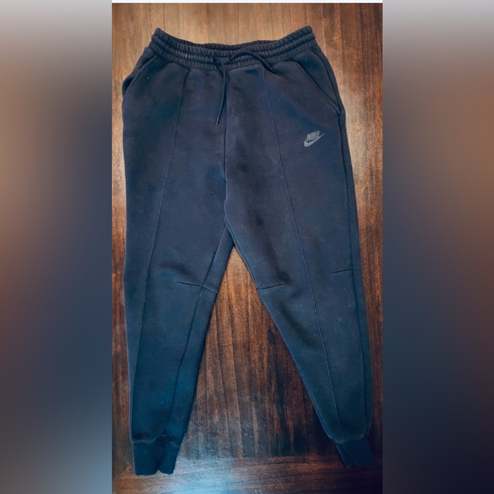 Nike Kids Charcoal Joggers - Picture 2 of 6